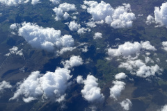 着陸15分前ぐらいフランスのどこか