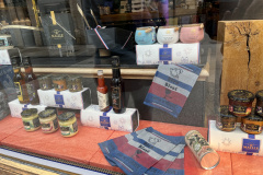 ディジョンマスタード元祖 リベルテ通りMaille本店