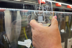 試飲用のセルフサーバー