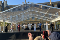 ダンサーと演奏者全員による挨拶