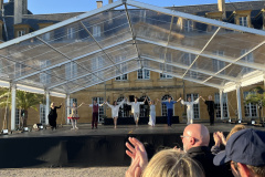 ダンサーと演奏者全員による挨拶